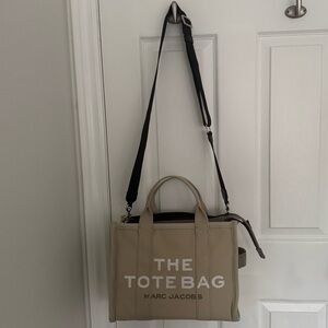 Marc Jacobs Medium Tote Beige